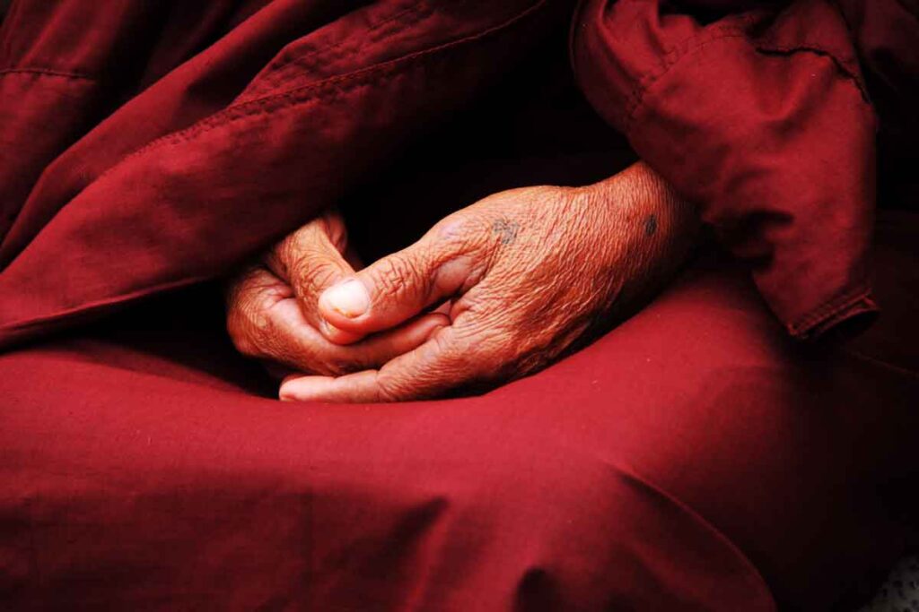 Las prácticas del budismo ayudan a alcanzar la plenitud y la felicidad. 